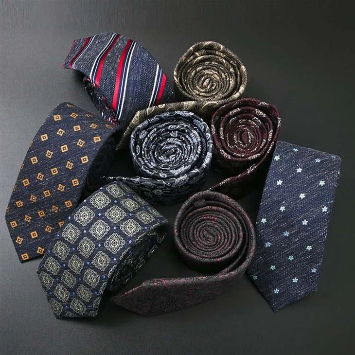 YiLi Floral Polyester Linen Tie: Custom-Crafted Elegance